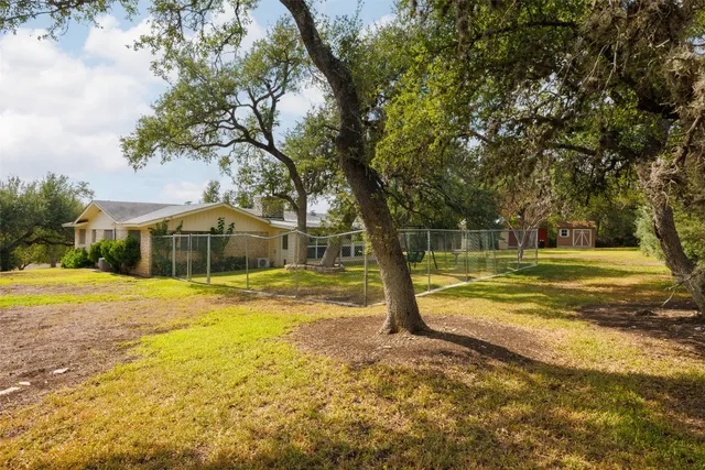 $595,000 | 9504 Flintrock Circle, Austin, TX 78737