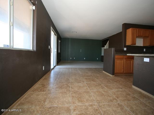 43168 West Cowpath Road Maricopa, AZ 85138 - Photo 8 of 30 023-331065 Eating Area View