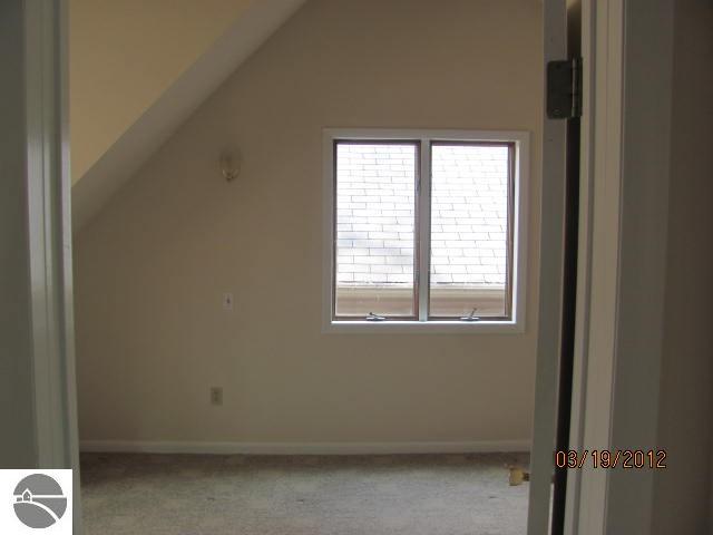 8391 East Fouch Road Traverse City, MI 49684 - Photo 18 of 25 1734128-17.JPG