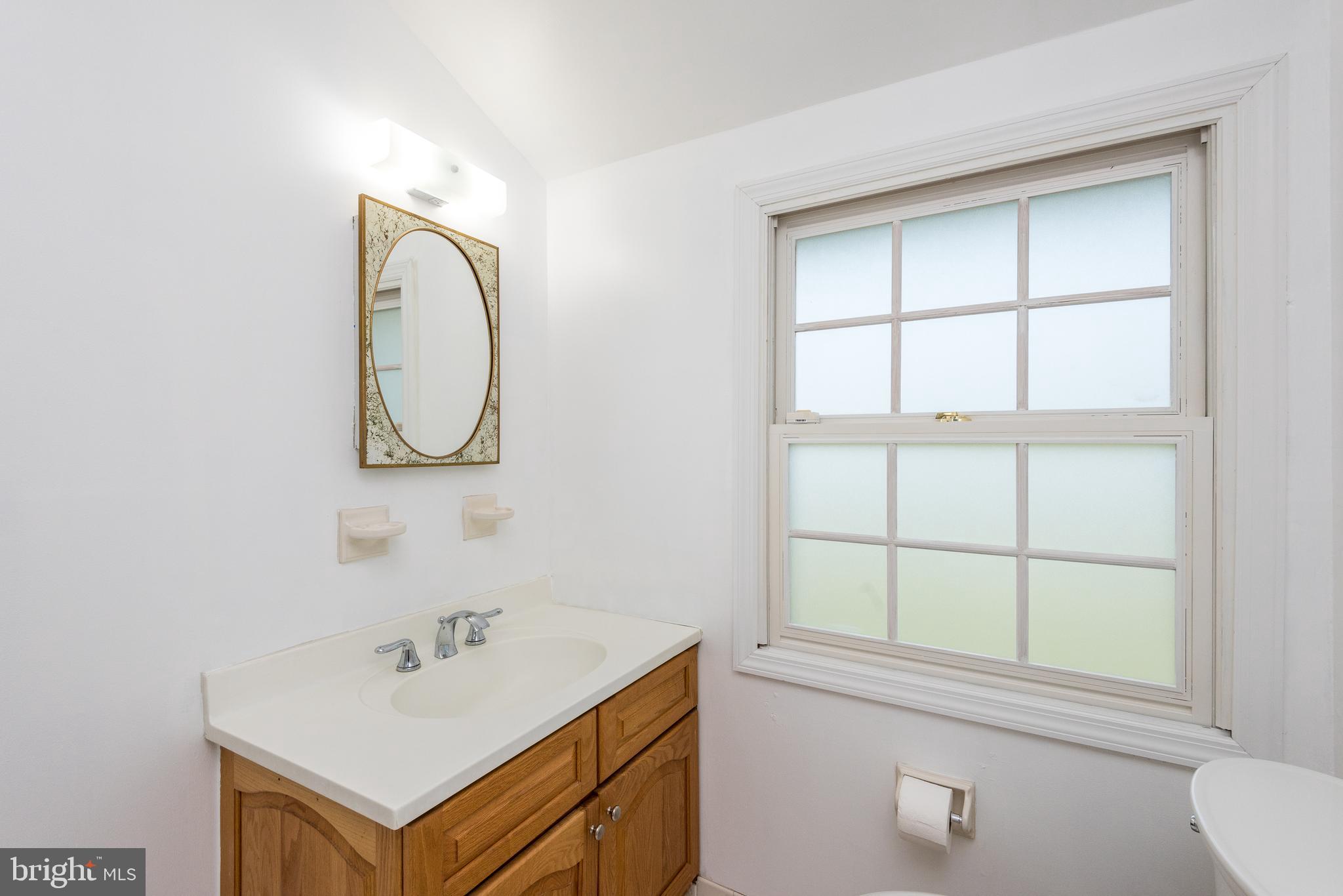 35 Kelinger Road Churchville, PA 18966 - Photo 17 of 31 Master Bath