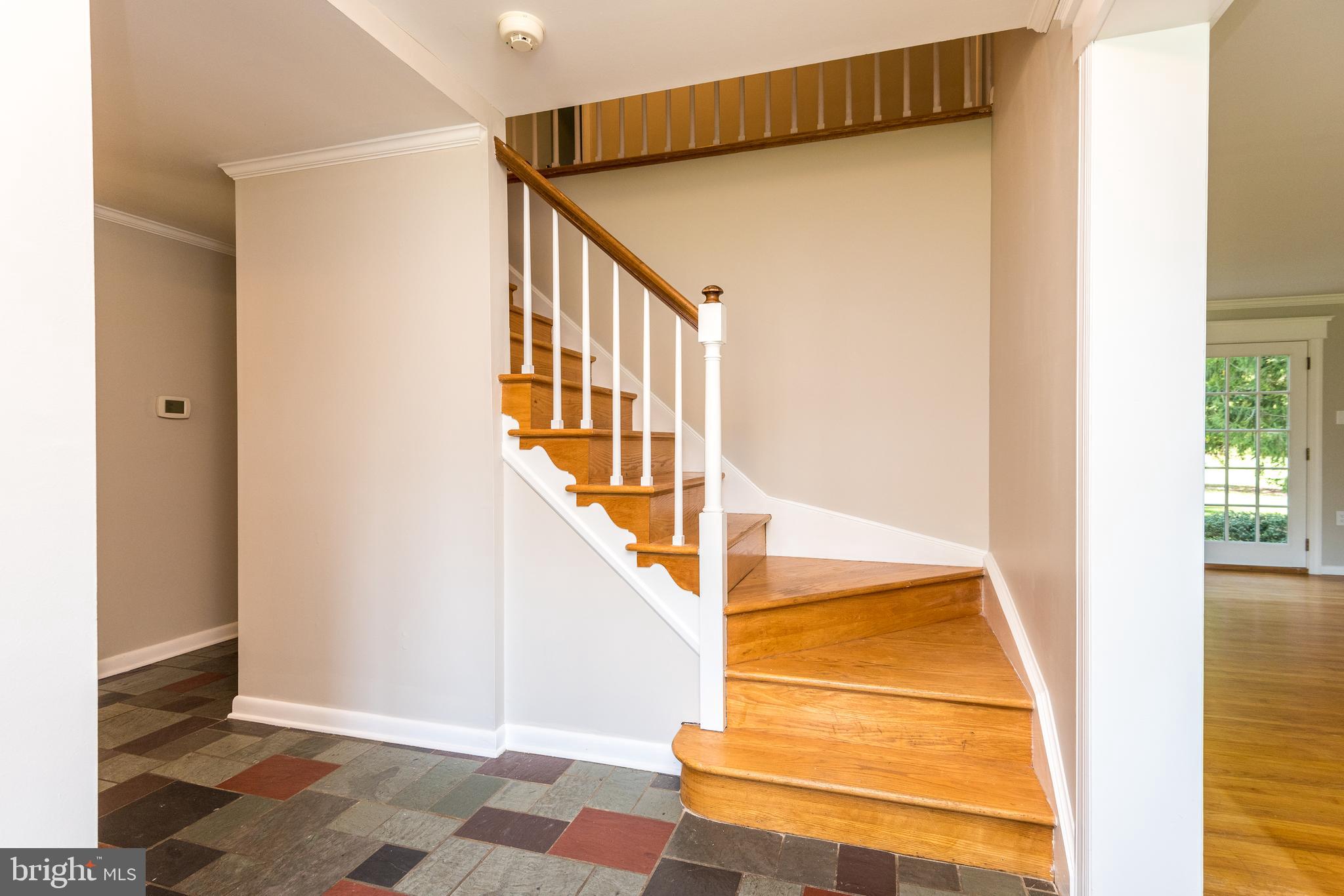 35 Kelinger Road Churchville, PA 18966 - Photo 6 of 31 Foyer