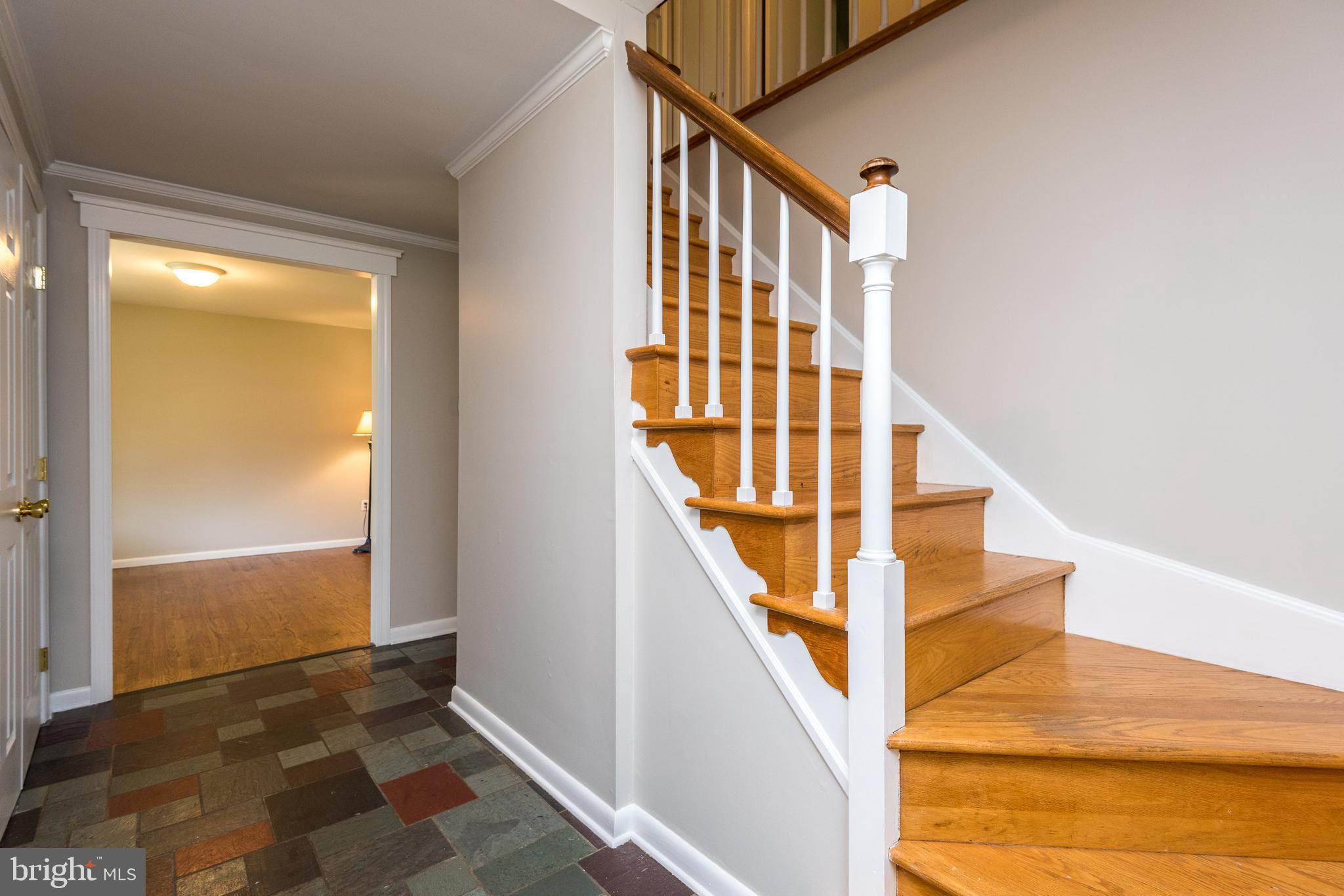 35 Kelinger Road Churchville, PA 18966 - Photo 7 of 31 Foyer