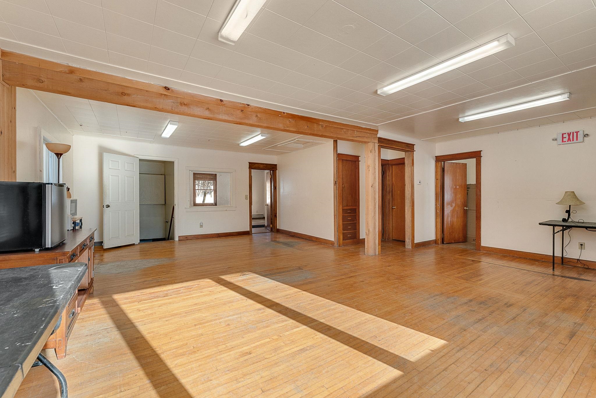 158 South Main Street Waterbury, VT 05676 - Photo 12 of 43