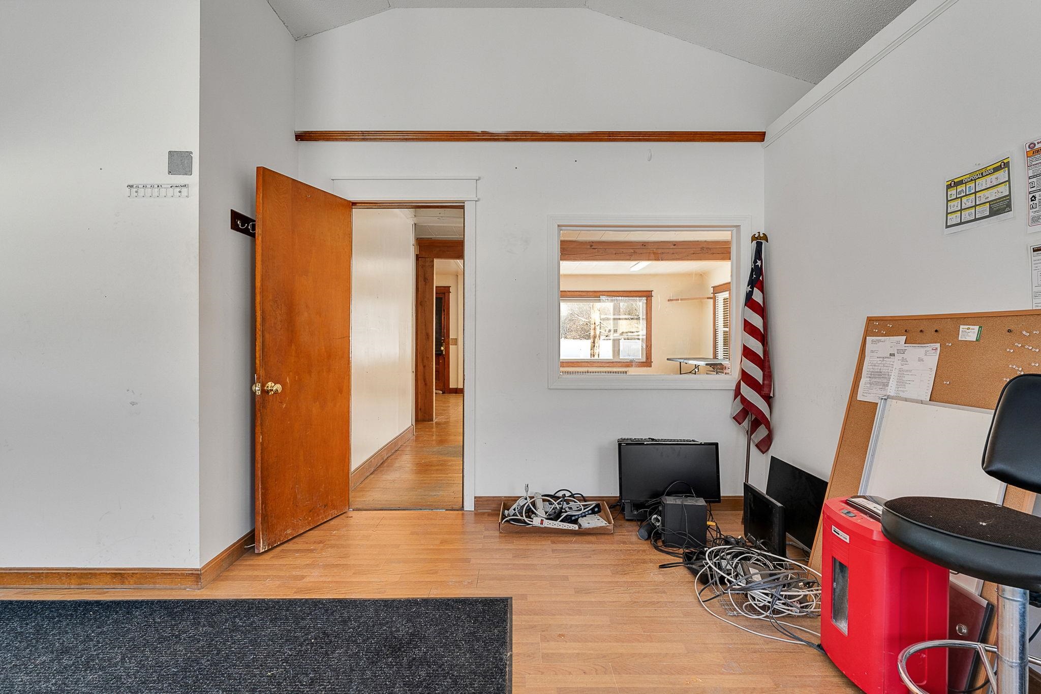 158 South Main Street Waterbury, VT 05676 - Photo 14 of 42