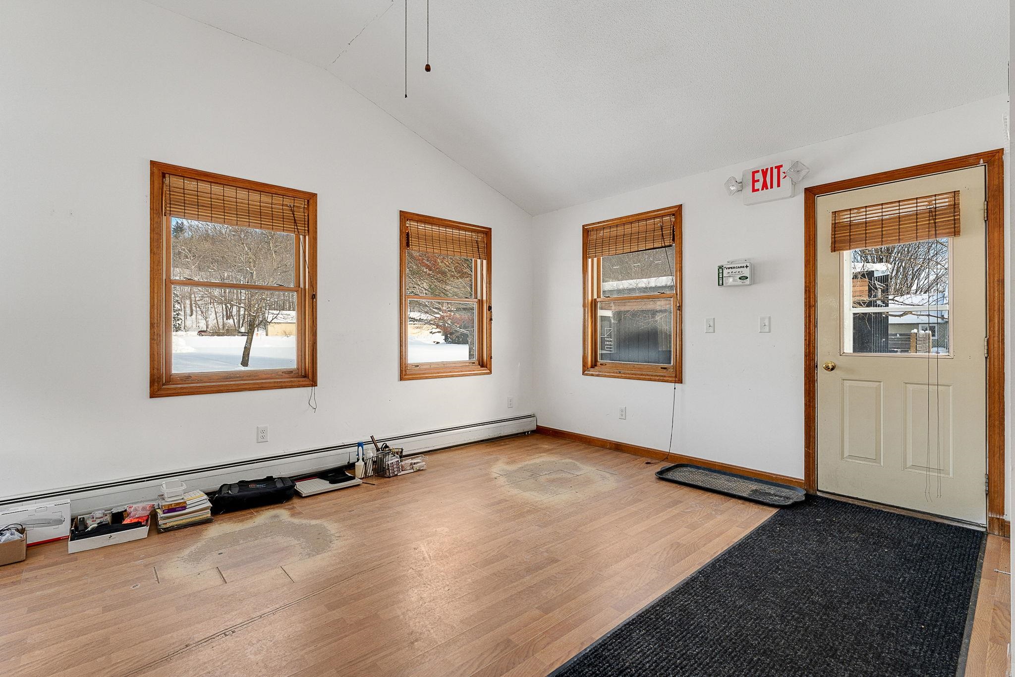 158 South Main Street Waterbury, VT 05676 - Photo 15 of 43