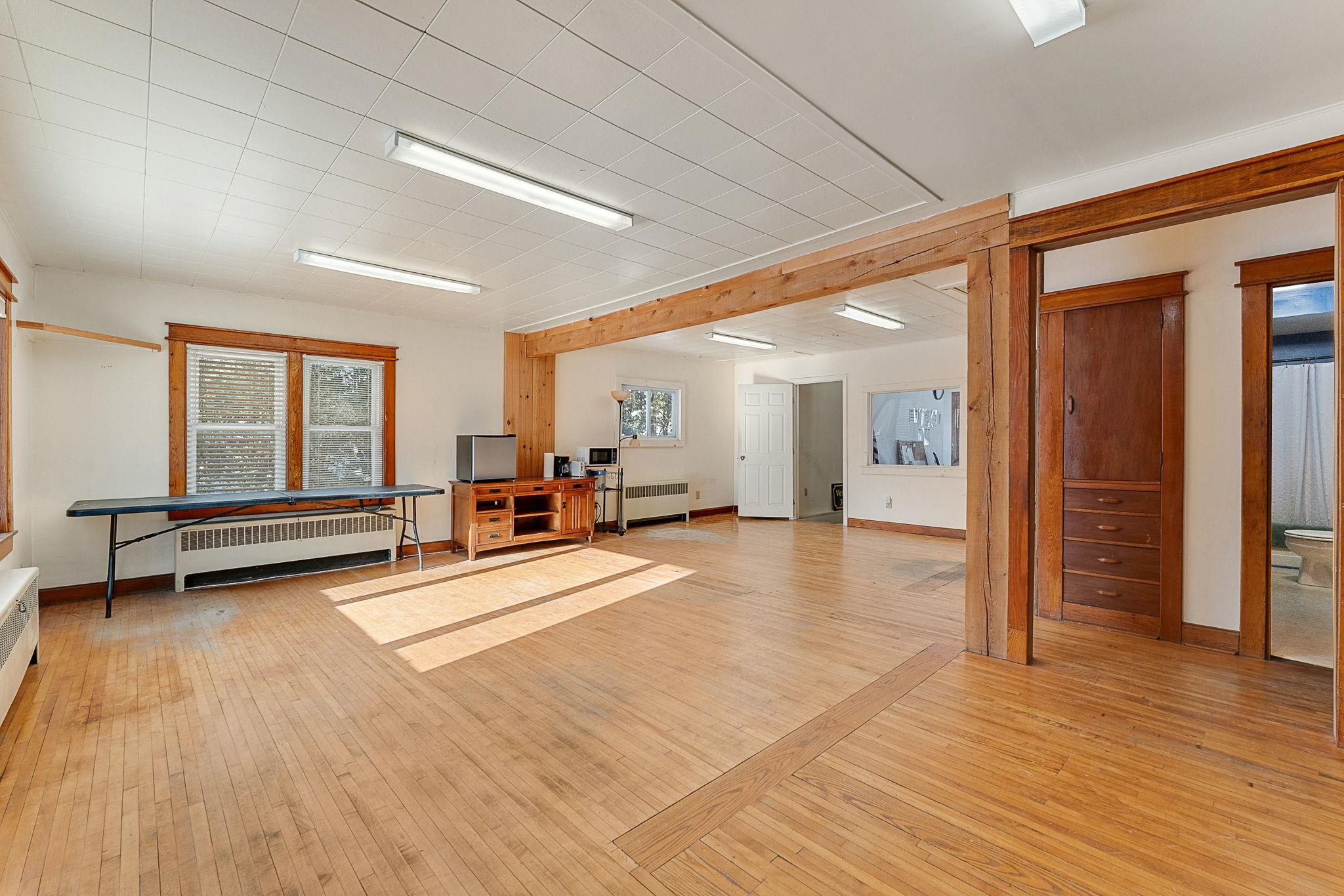 158 South Main Street Waterbury, VT 05676 - Photo 8 of 42