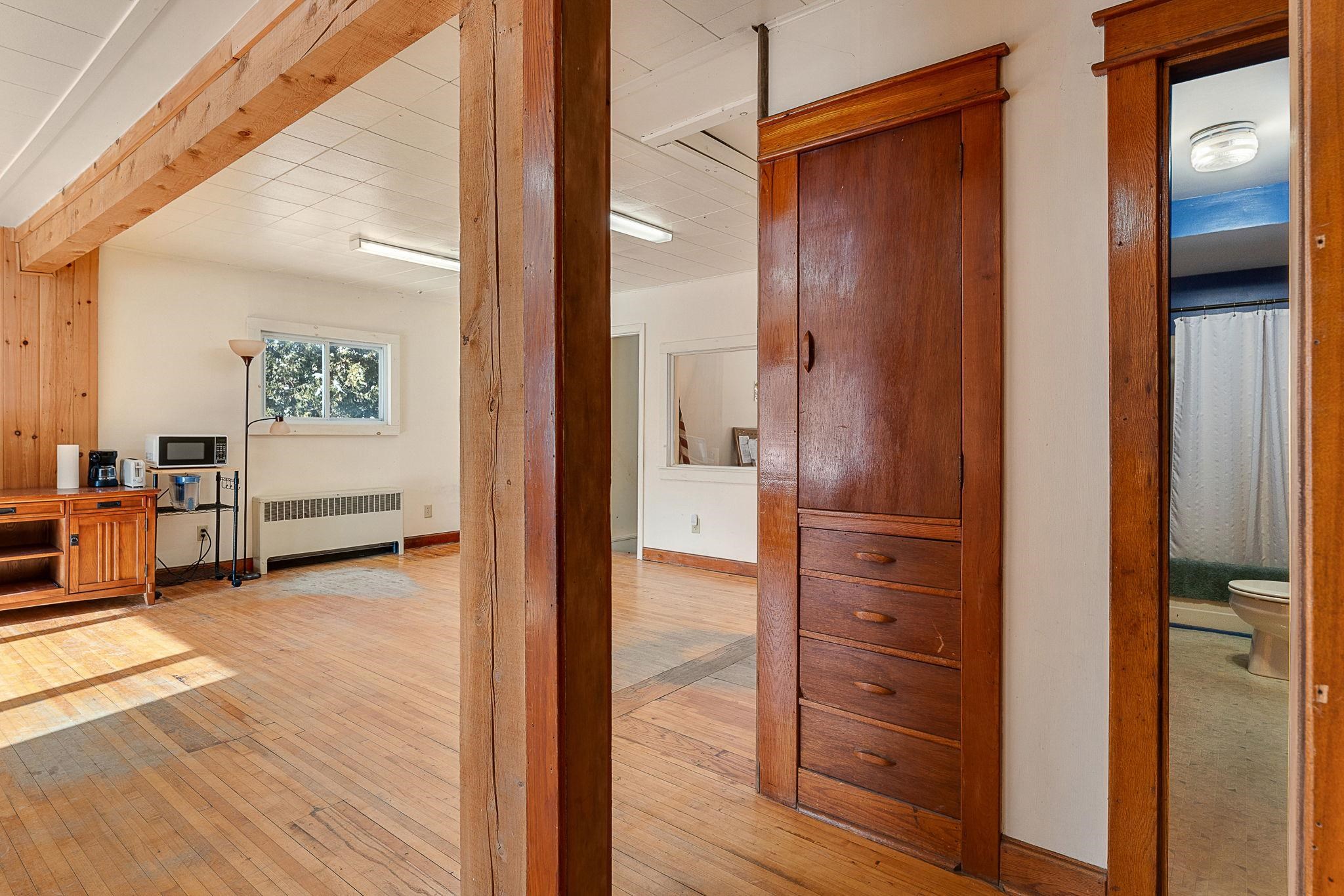 158 South Main Street Waterbury, VT 05676 - Photo 10 of 42