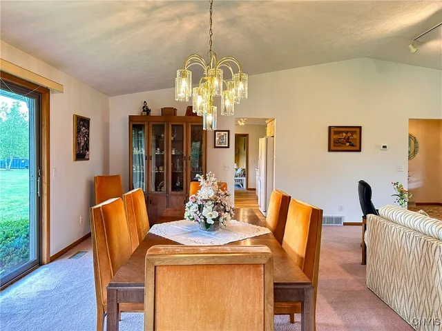 $799,900 | 2354 Middle Road, Oneida, NY 13409