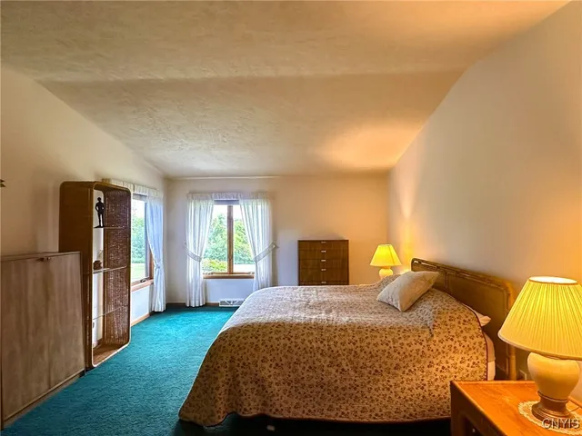 $799,900 | 2354 Middle Road, Oneida, NY 13409