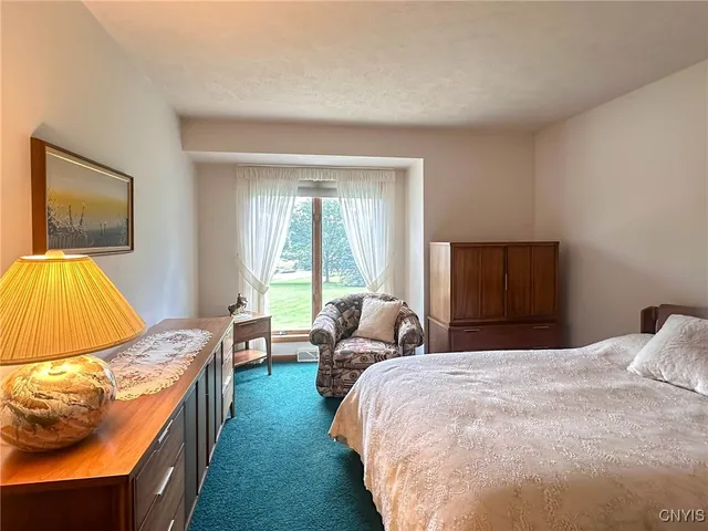 $799,900 | 2354 Middle Road, Oneida, NY 13409