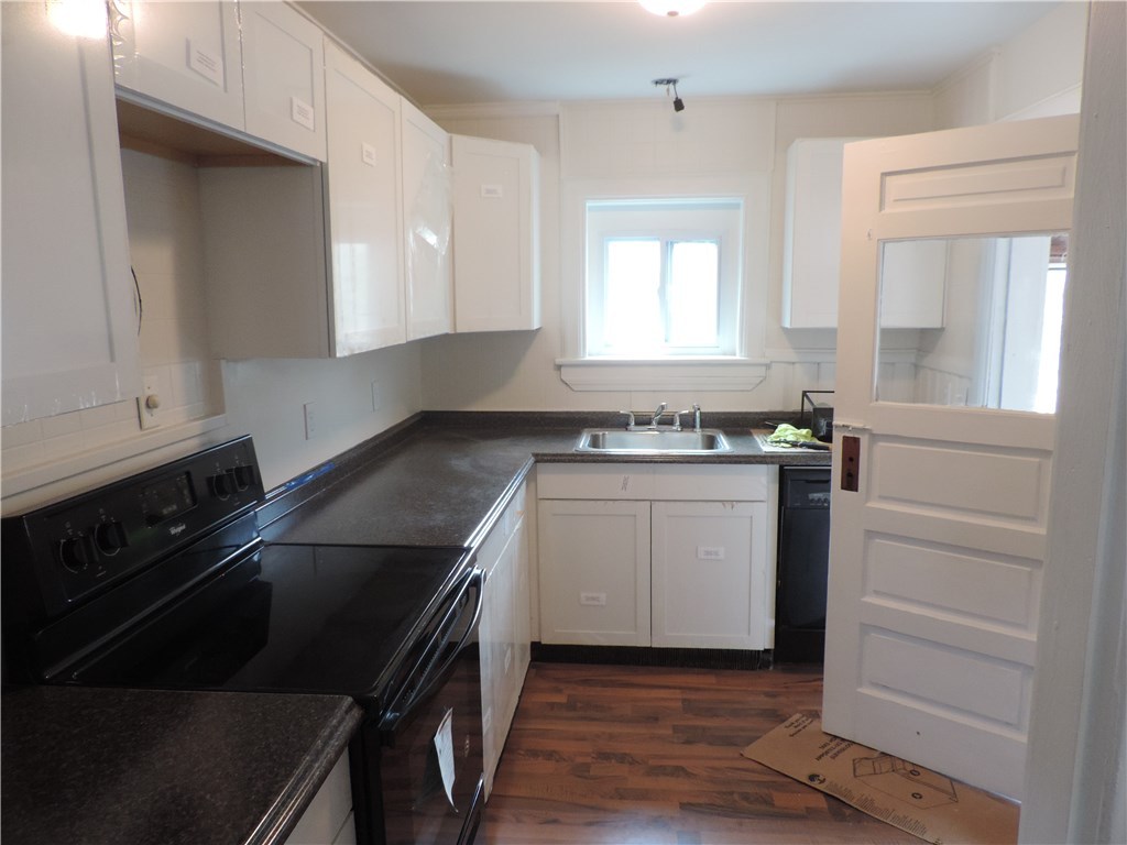 216 Main Street Scituate, RI 02831 - Photo 2 of 11