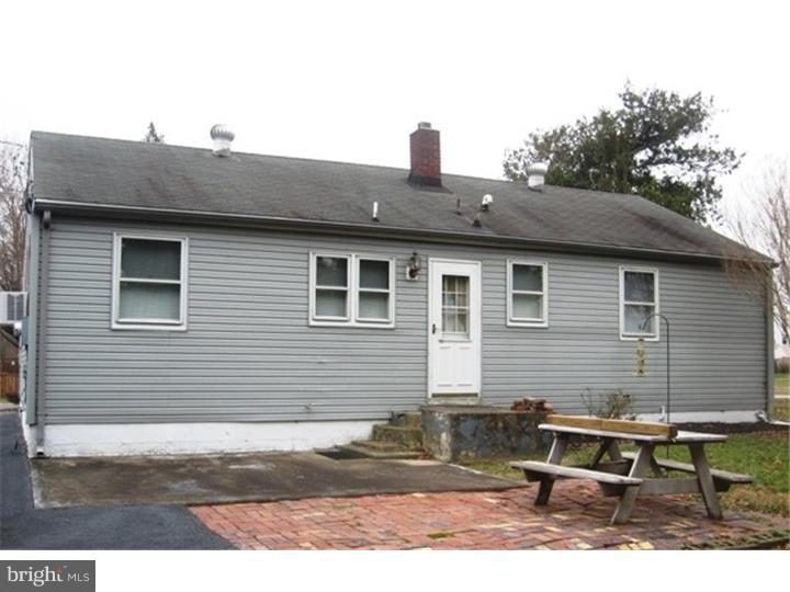 3 Cassandra Road Newark, DE 19702 - Photo 3 of 25 Exterior Back