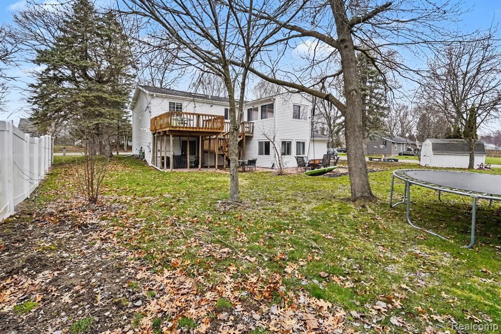 1784 Byron Road Howell, MI 48855 - Photo 29 of 33