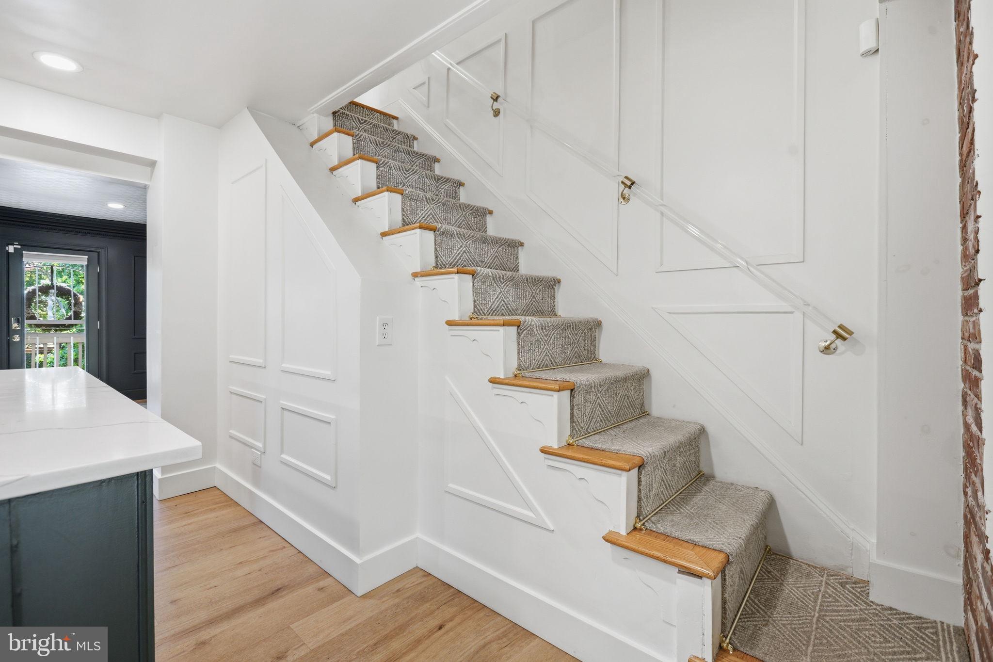 708 I Street Southeast, Unit A Washington, DC 20003 - Photo 12 of 31