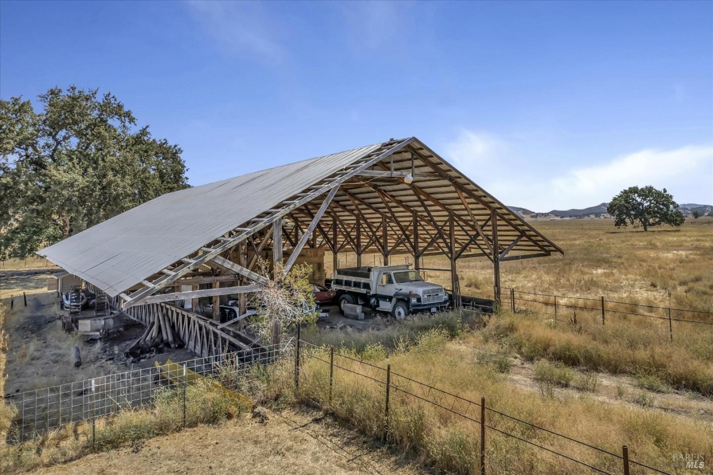 16636 Butts Canyon Road Middletown, CA 95461 - Photo 4 of 9 a view of a large building