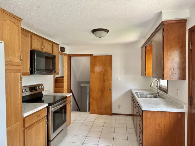 $360,000 | 9600 Clinton Avenue South, Bloomington, MN 55420