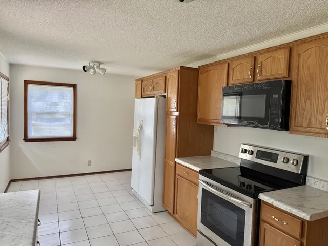 $360,000 | 9600 Clinton Avenue South, Bloomington, MN 55420