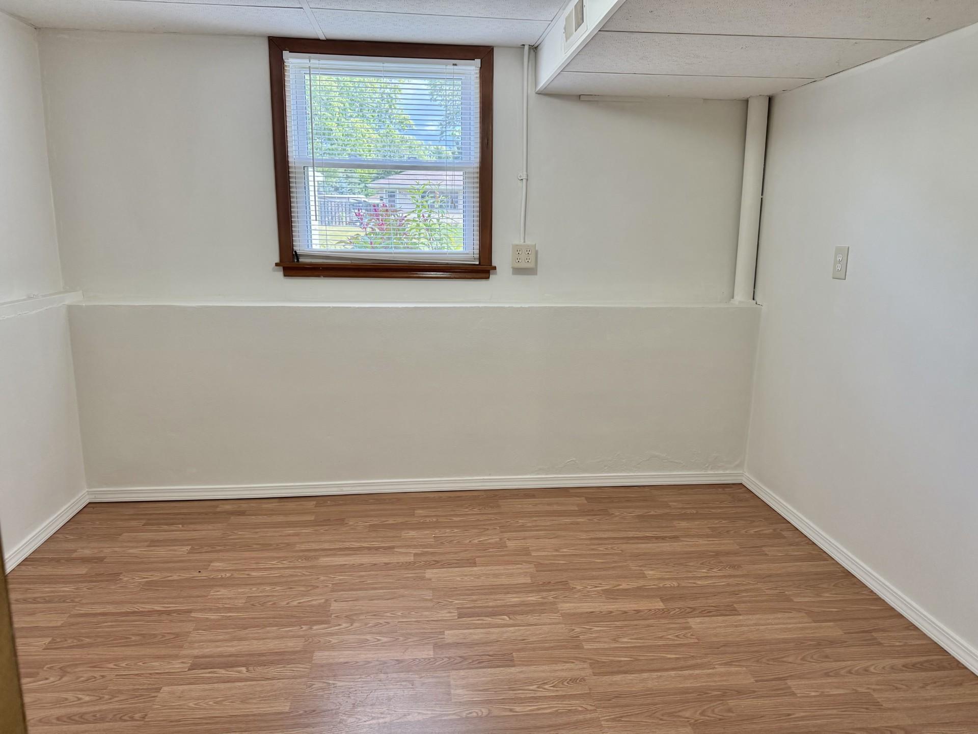 9600 Clinton Avenue South Bloomington, MN 55420 - Photo 5 of 10