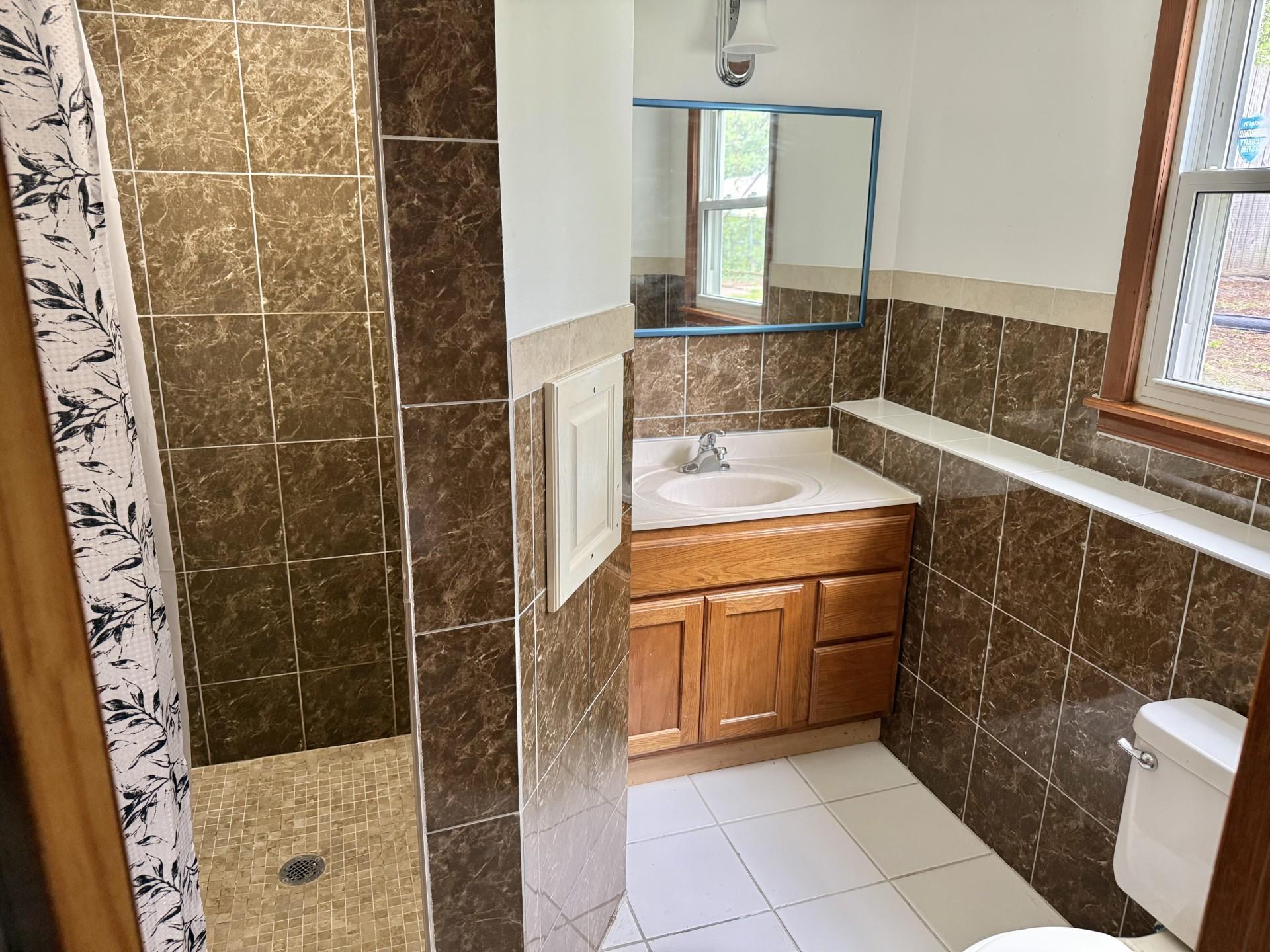 9600 Clinton Avenue South Bloomington, MN 55420 - Photo 7 of 10