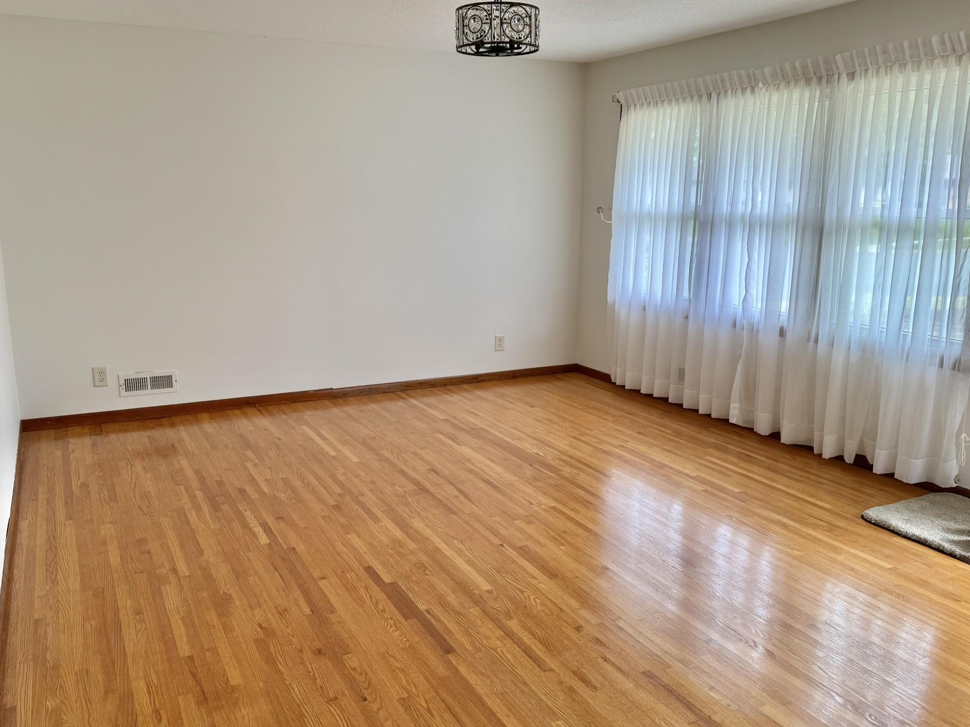 9600 Clinton Avenue South Bloomington, MN 55420 - Photo 10 of 10