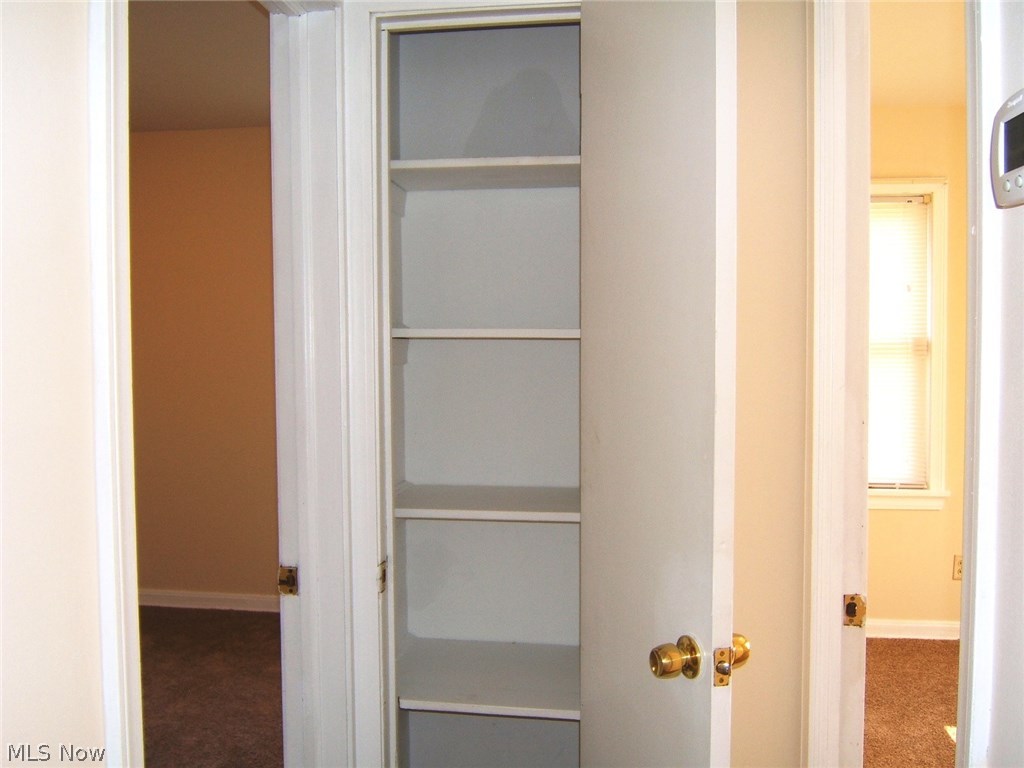 24304 Knickerbocker Road Bay Village, OH 44140 - Photo 17 of 28 Gallery Image 17