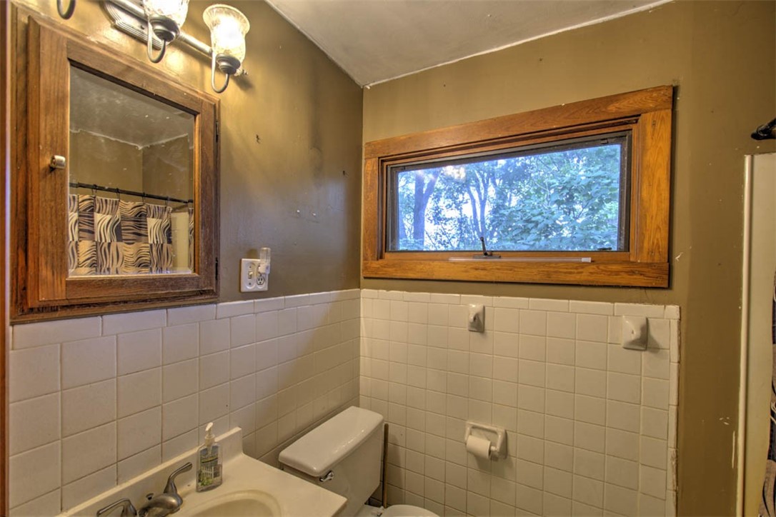 4353 Forest Parkway Decatur, IL 62521 - Photo 22 of 31