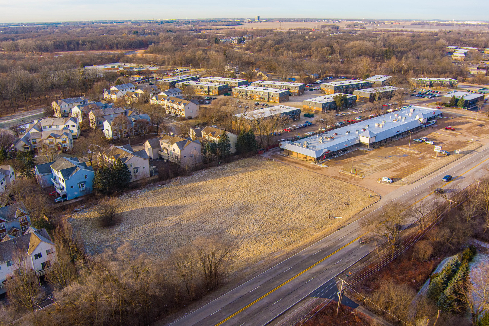 980 Roosevelt Road West Chicago, IL 60185 - Photo 4 of 9 Gallery Image 4