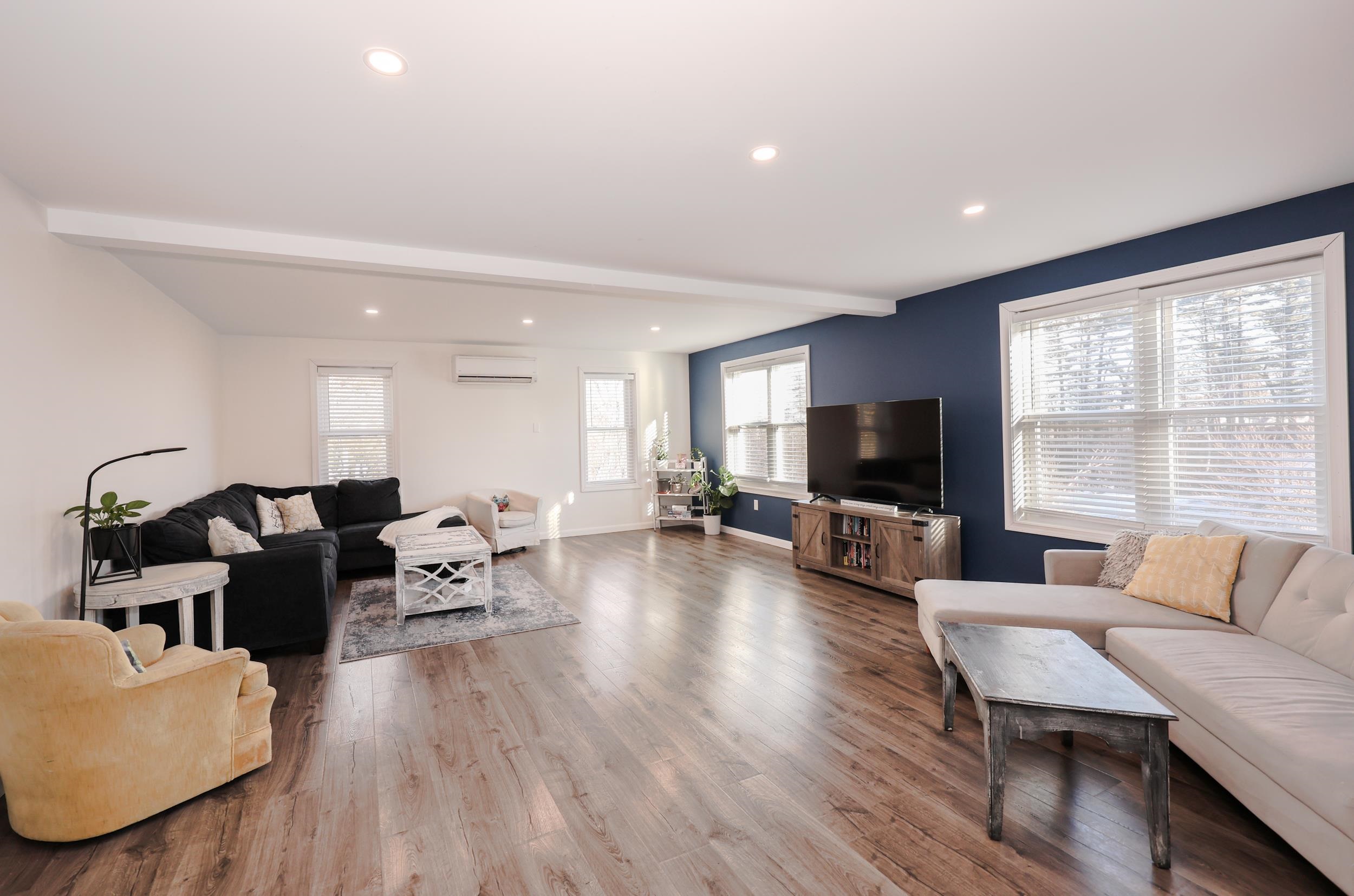 4 Ash Street Londonderry, NH 03053 - Photo 13 of 46