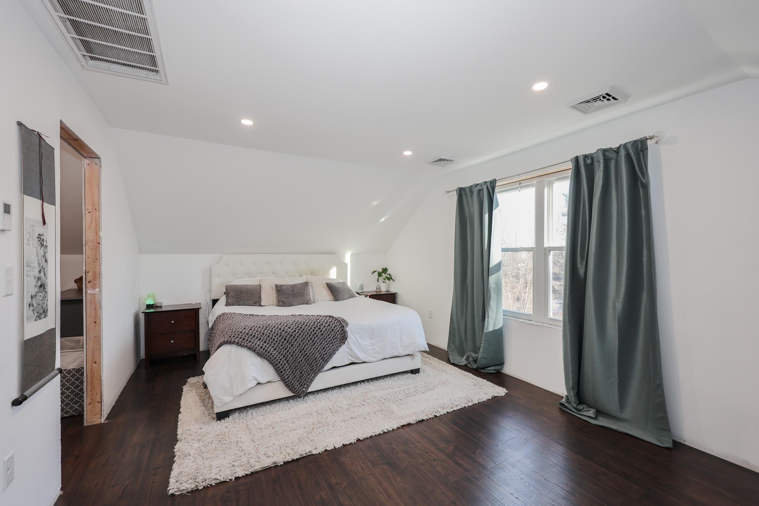 4 Ash Street Londonderry, NH 03053 - Photo 27 of 46