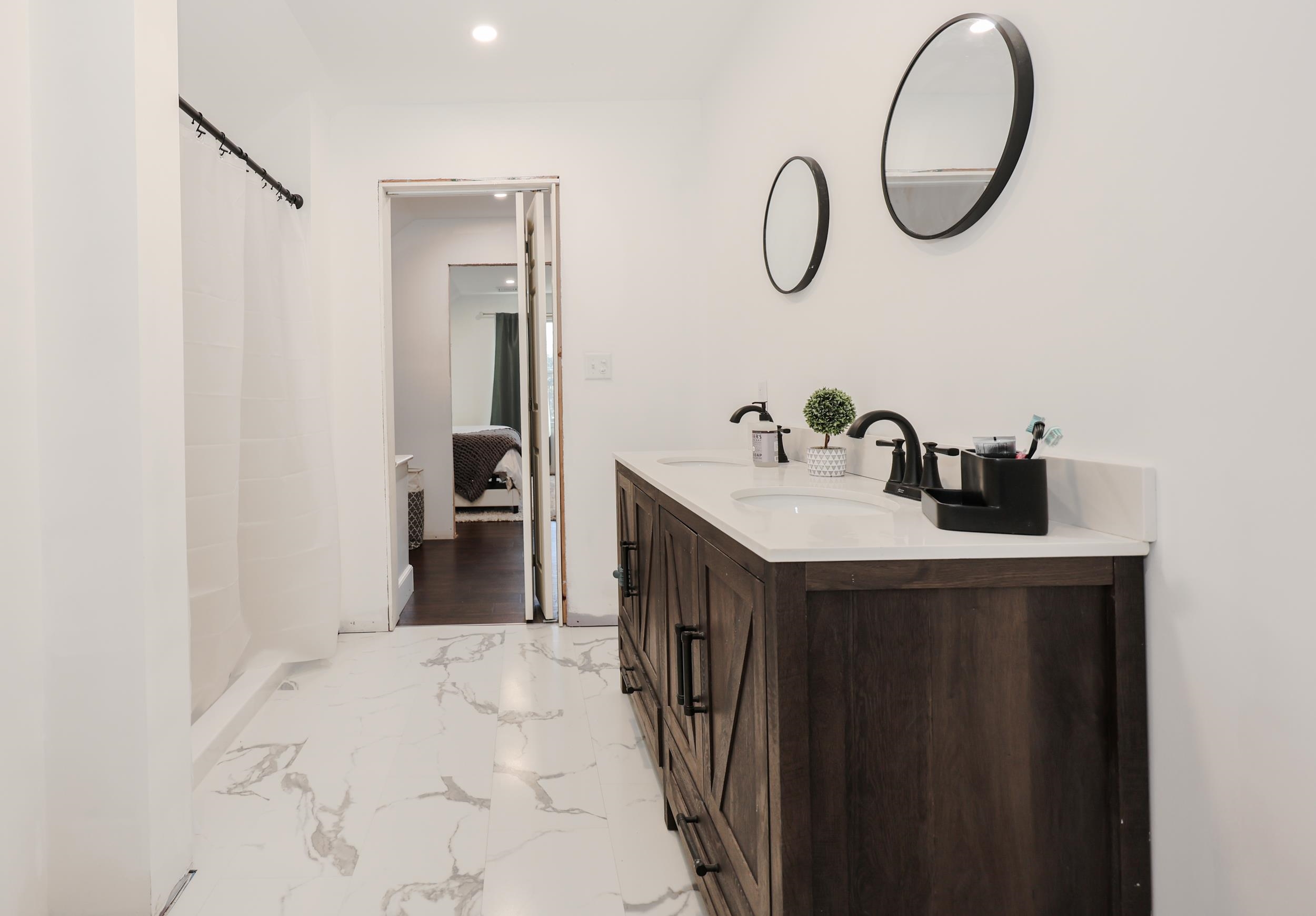 4 Ash Street Londonderry, NH 03053 - Photo 34 of 46