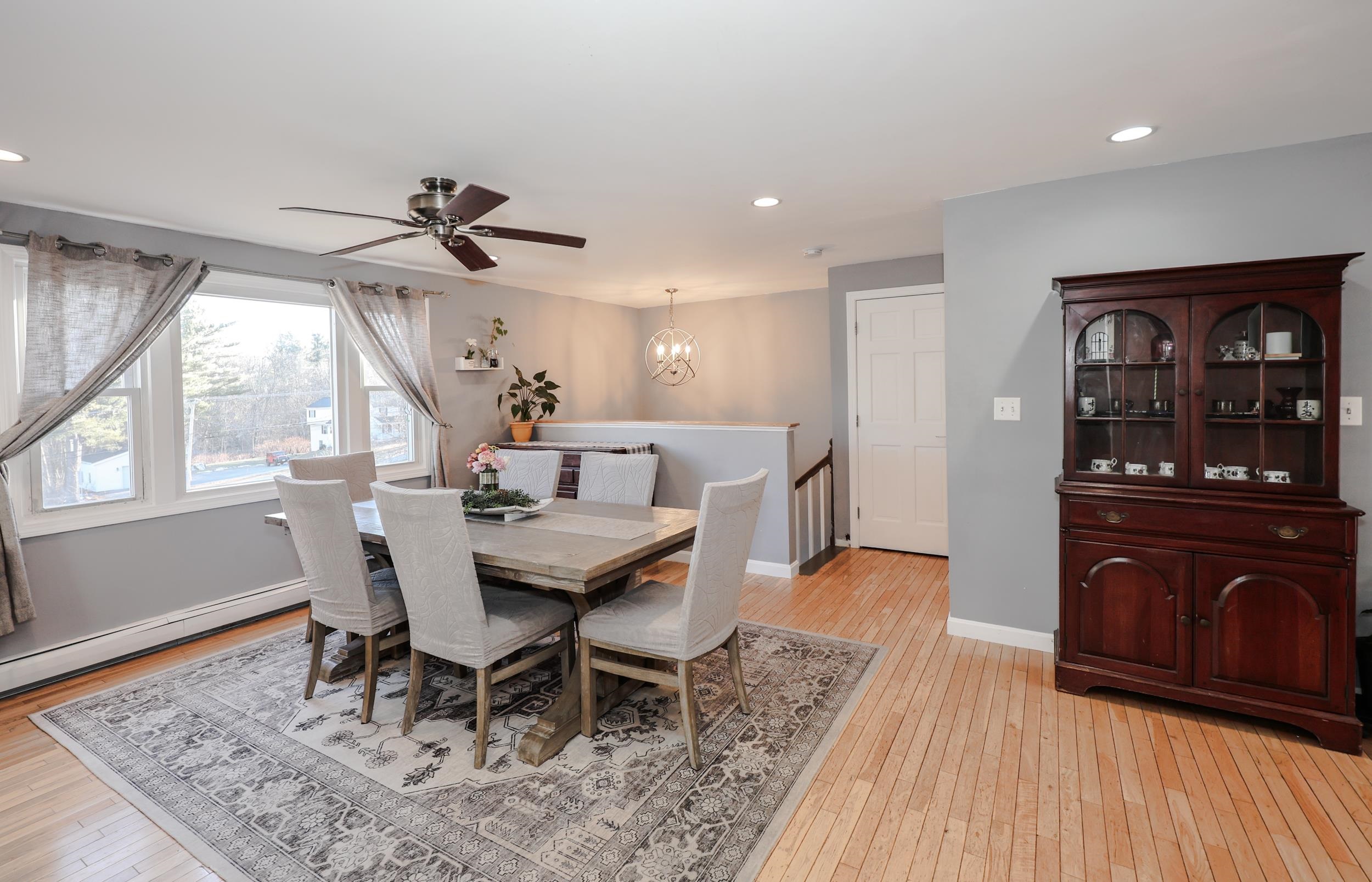 4 Ash Street Londonderry, NH 03053 - Photo 6 of 46