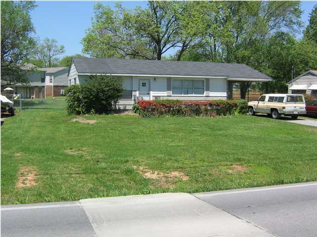 1731 Hamill Road Hixson, TN 37343 - Photo 1 of 7 Primary Photo