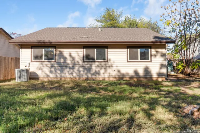 $220,000 | 9410 Valley Bend, San Antonio, TX 78250
