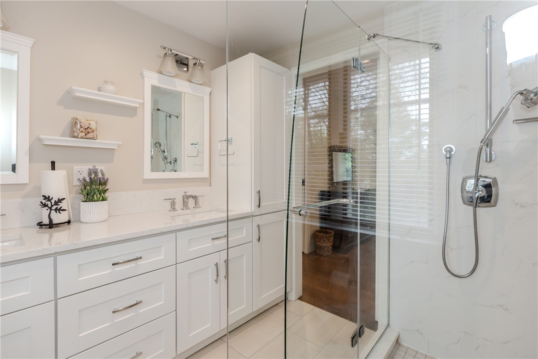 7 White Birch Road Cranston, RI 02920 - Photo 34 of 44