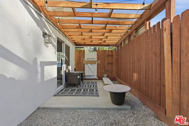 $1,049,000 | 7959 Bothwell Road, Reseda, CA 91335