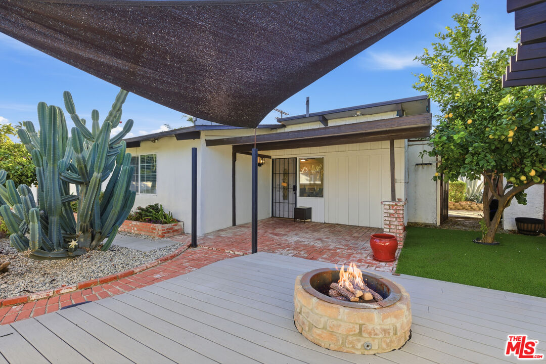 7959 Bothwell Road Reseda, CA 91335 - Photo 33 of 45