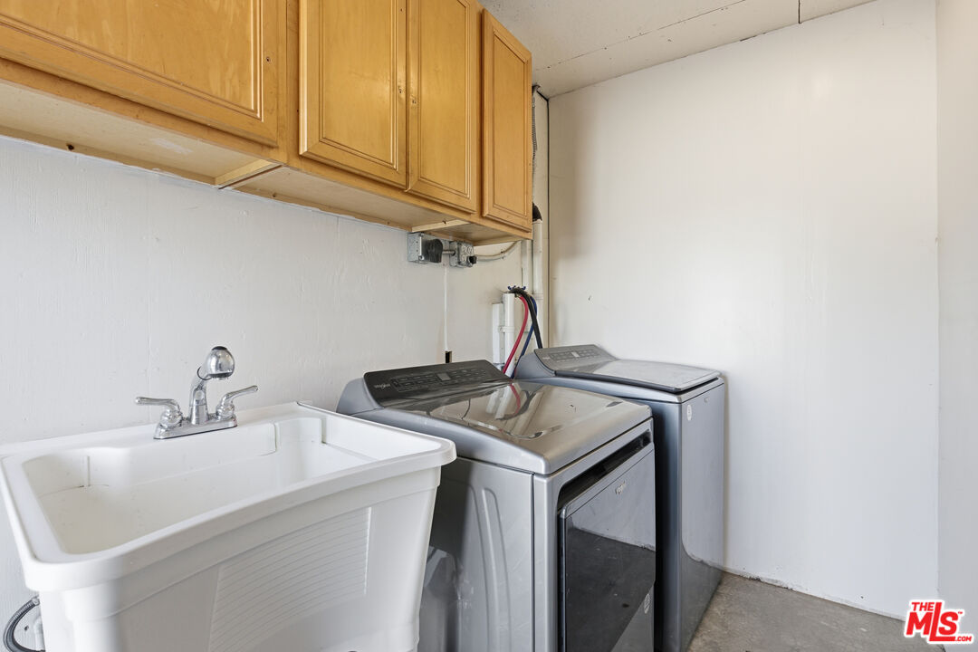 7959 Bothwell Road Reseda, CA 91335 - Photo 40 of 45