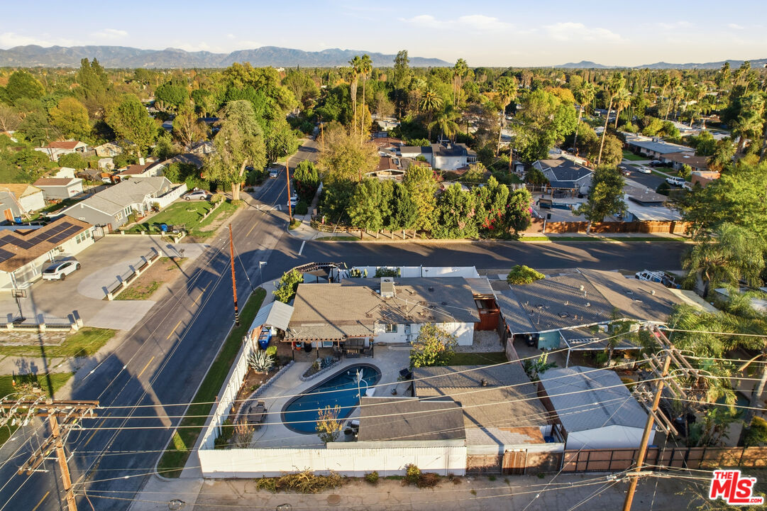 7959 Bothwell Road Reseda, CA 91335 - Photo 6 of 45