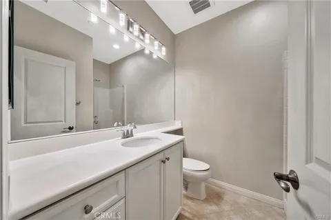 $3,895 | 14 Colonial Way, Unit 65, Aliso Viejo, CA 92656