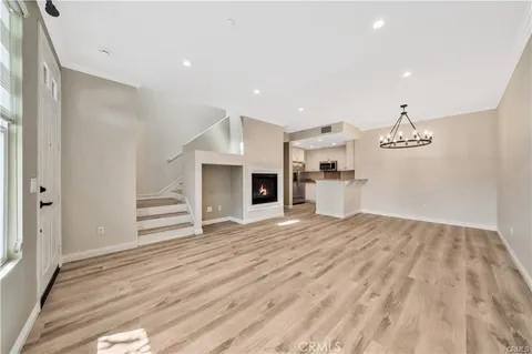 $3,895 | 14 Colonial Way, Unit 65, Aliso Viejo, CA 92656