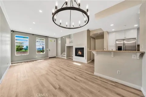 $3,895 | 14 Colonial Way, Unit 65, Aliso Viejo, CA 92656