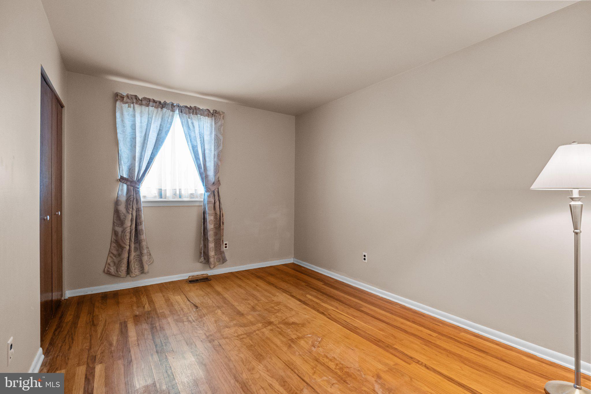 837 Boxwood Circle Warminster, PA 18974 - Photo 19 of 29