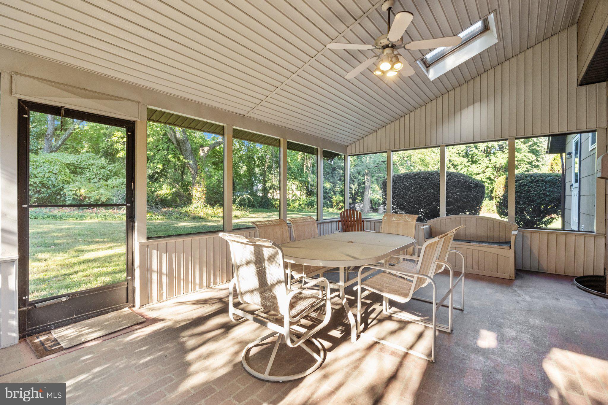 837 Boxwood Circle Warminster, PA 18974 - Photo 24 of 29