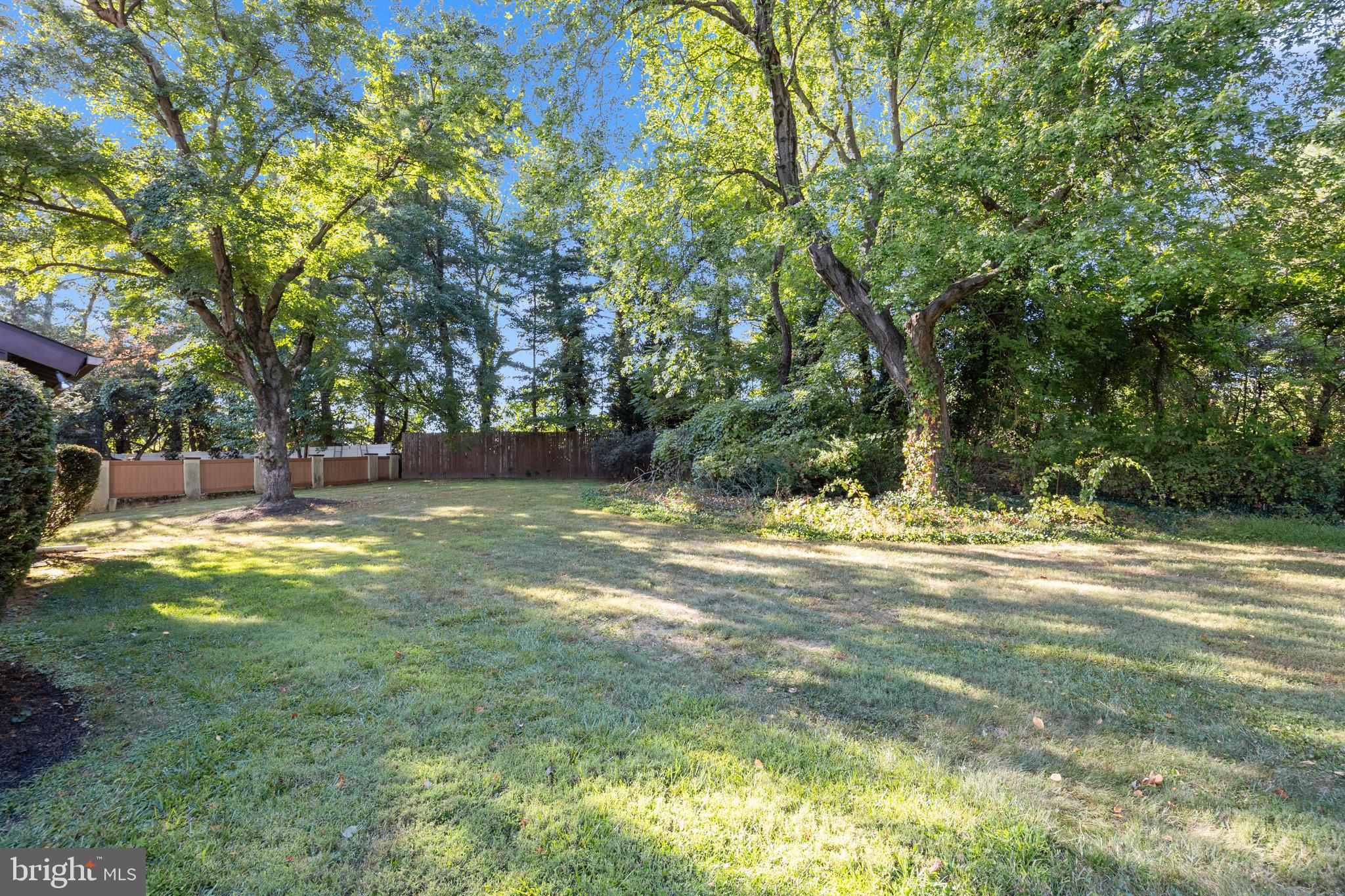 837 Boxwood Circle Warminster, PA 18974 - Photo 26 of 29