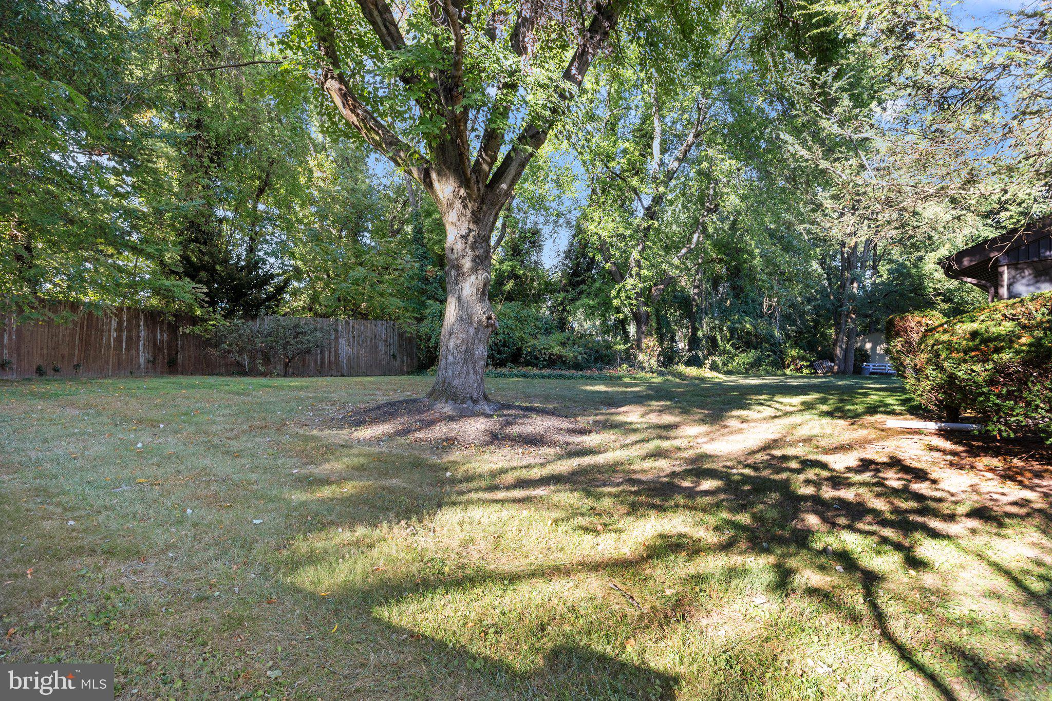 837 Boxwood Circle Warminster, PA 18974 - Photo 27 of 29