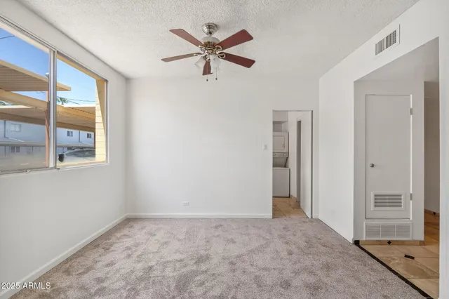 $1,550 | 6939 East 3rd Street, Scottsdale, AZ 85251