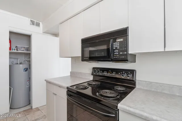 $1,550 | 6939 East 3rd Street, Scottsdale, AZ 85251