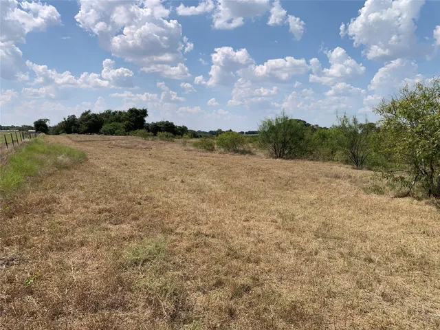 $1,275,000 | 11441 Mazoch Road, Weimar, TX 78962