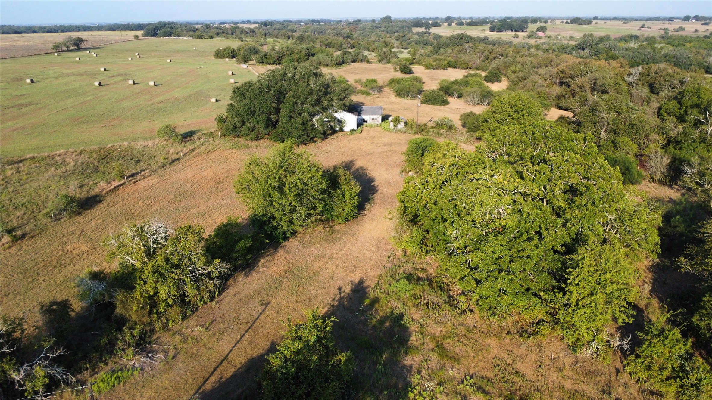 11441 Mazoch Road Weimar, TX 78962 - Photo 3 of 31