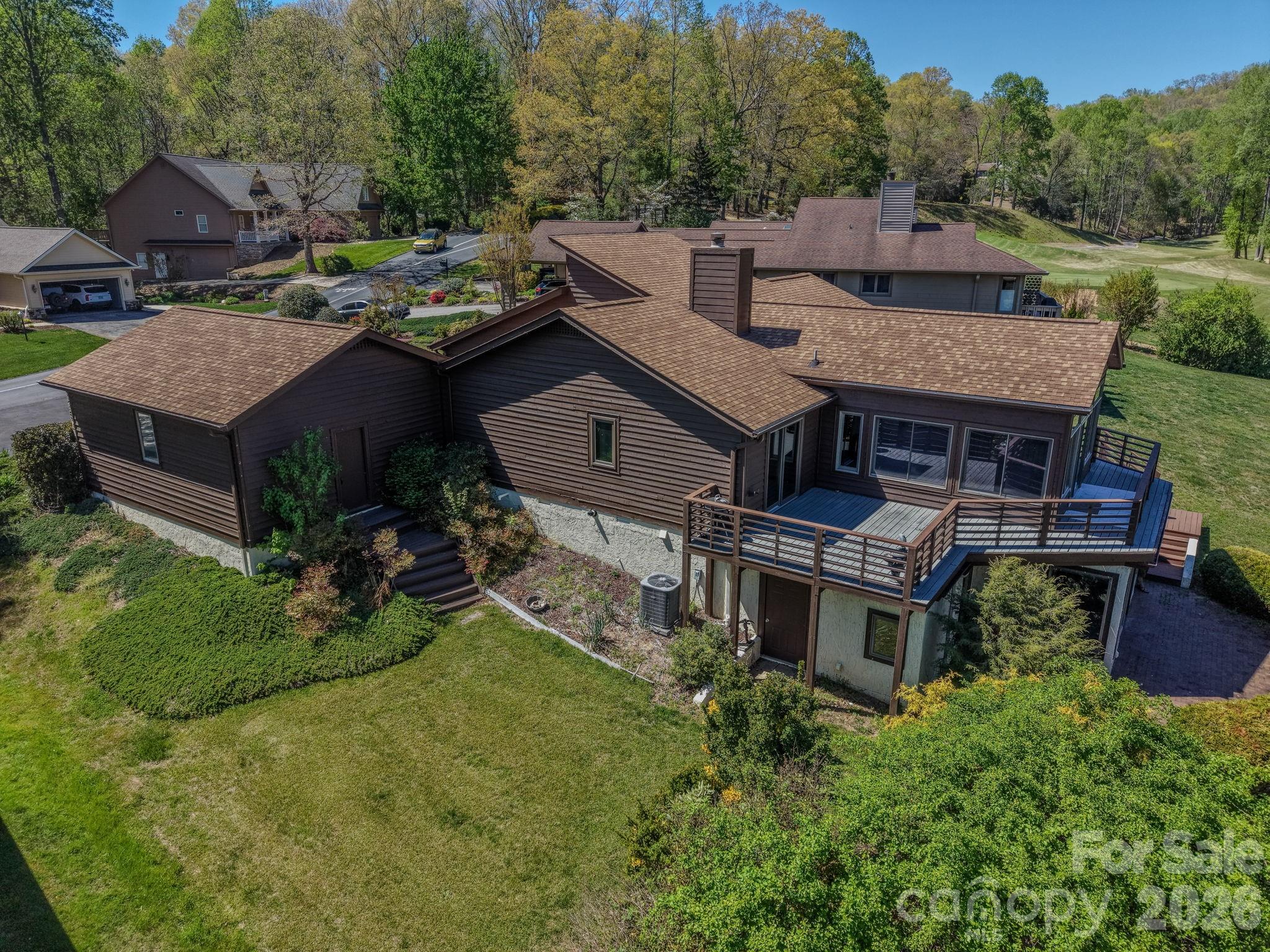 3104 Cove Loop Road Hendersonville, NC 28739 - Photo 6 of 38